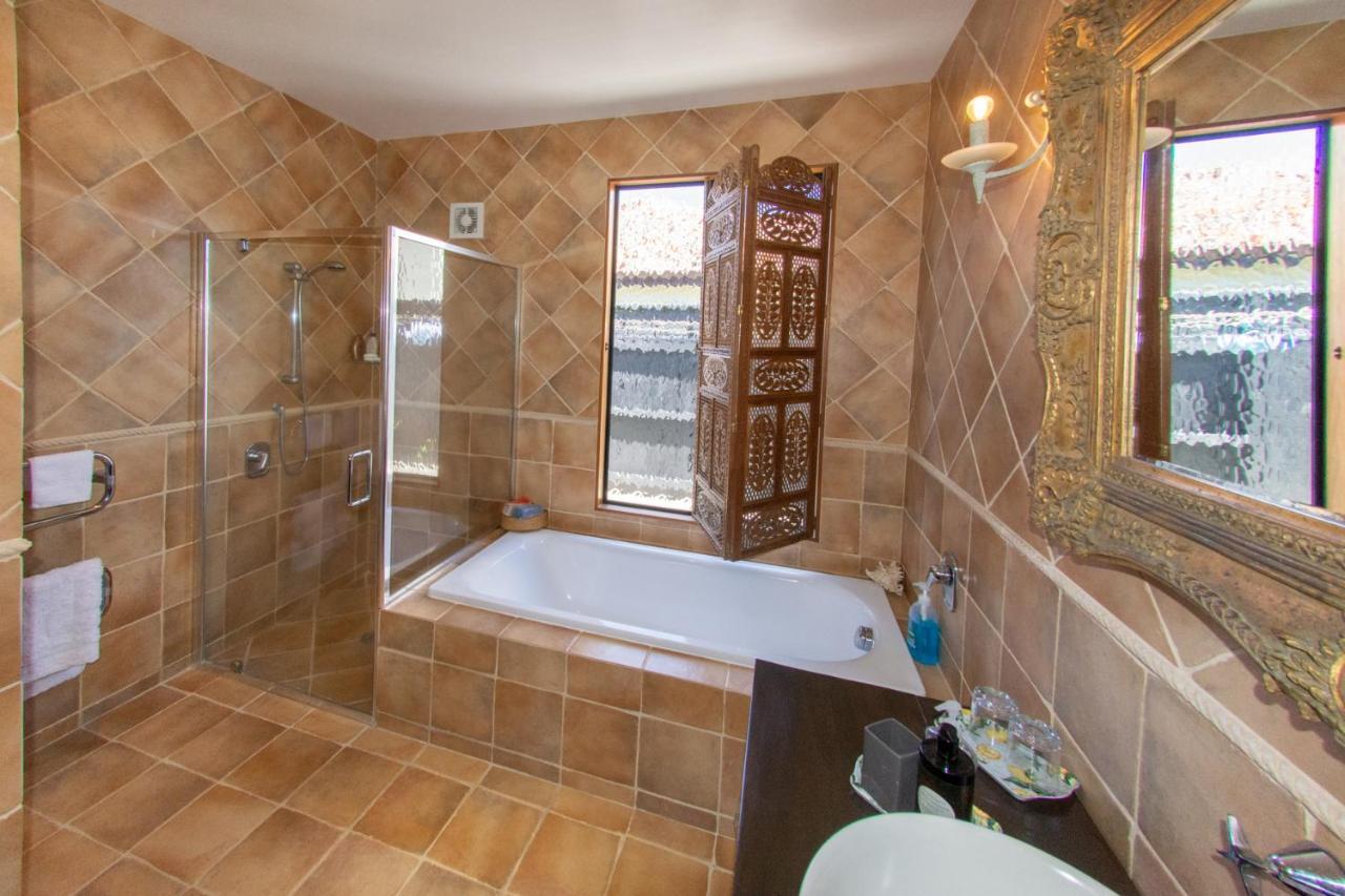 帕帕莫阿Tuscan Retreat Bed & Breakfast - Adults Only住宿加早餐旅馆 外观 照片
